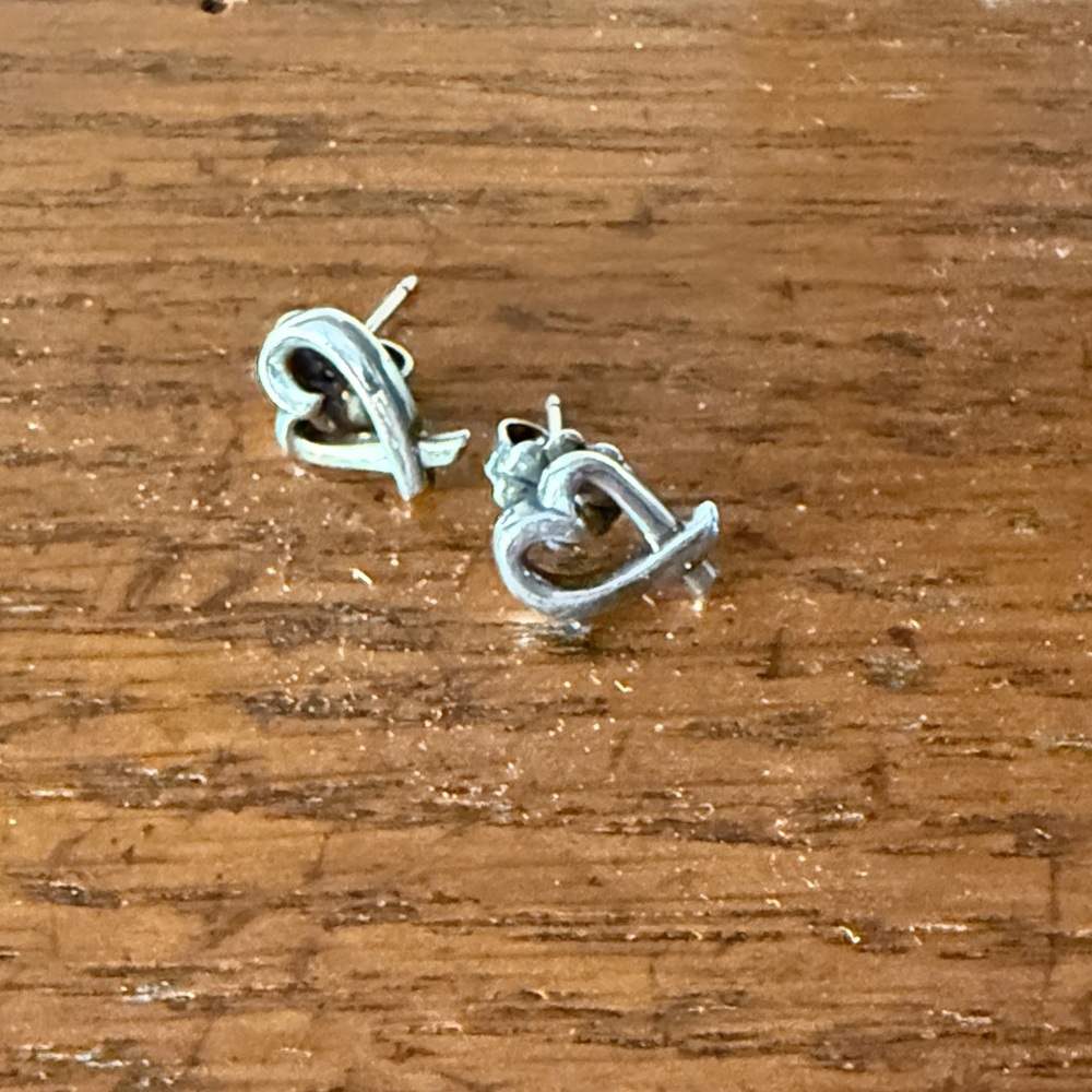Tiffany Paloma Picasso Loving Heart Silver Stud Earrings